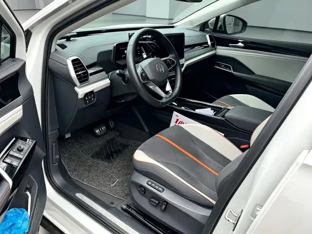 Volkswagen ID.6 Crozz — Фото автомобиля 3