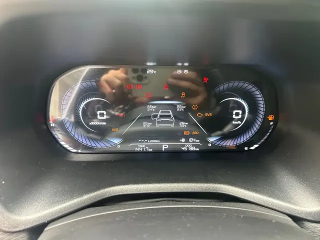 Geely Emgrand — Фото автомобиля 5