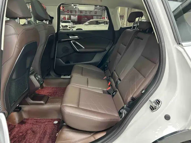 BMW X1 — Фото автомобиля 21