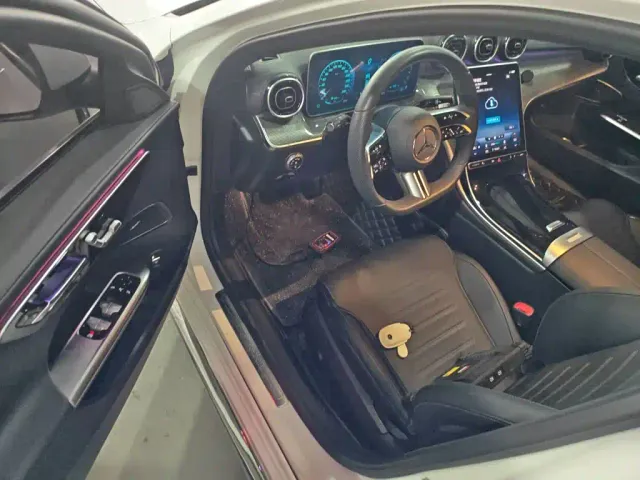 Mercedes-Benz C-Class — Фото автомобиля 11