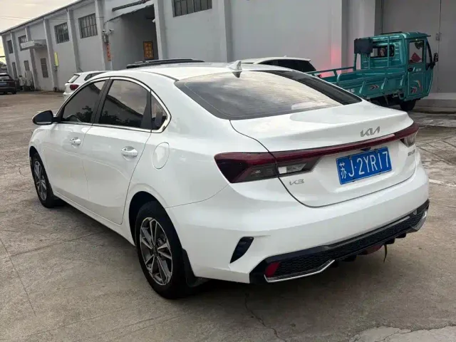 Kia K3 — Фото автомобиля 2
