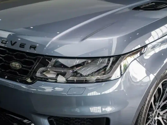 Land Rover Range Rover Sport — Фото автомобиля 5