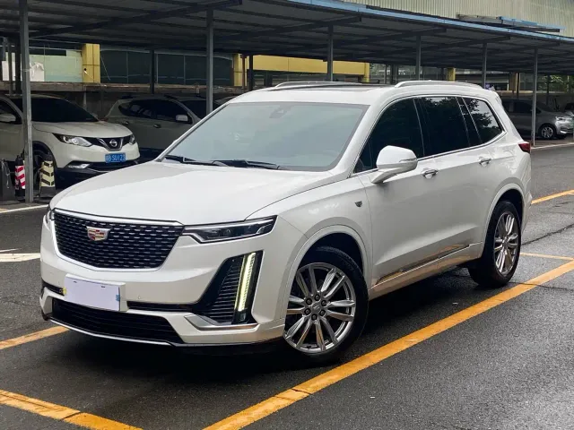 Фотография автомобиля — Cadillac XT6