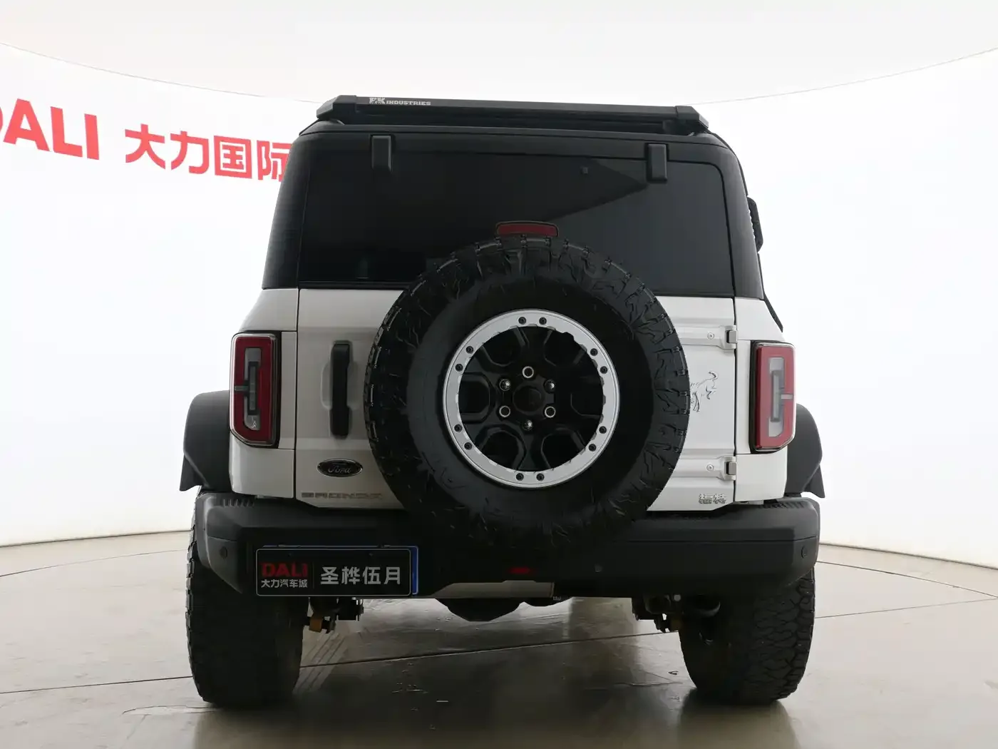 Ford Ford Bronco 2024 2.3T Black Diamond Big Foot Off-Road Edition — Фото автомобиля 13