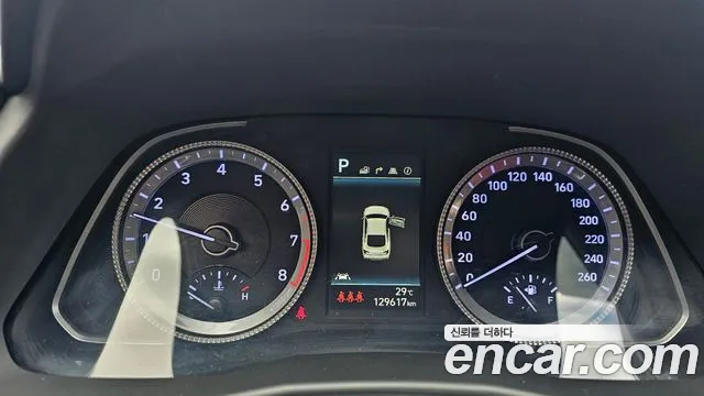 Hyundai Sonata Sonata (DN8) 2.0 LPG(Для проката) — Фото автомобиля 8