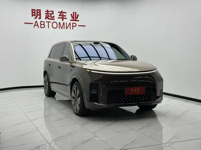 Li Auto L9 — Фото автомобиля 3