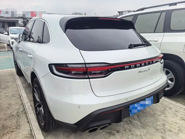 Porsche Macan — Фото автомобиля 12
