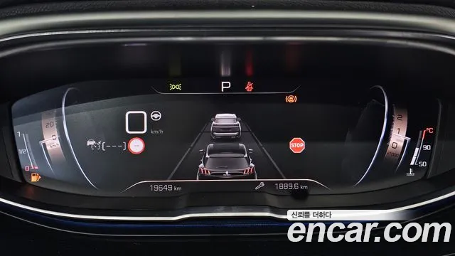 Peugeot 5008 Generation 2 — Фото автомобиля 9