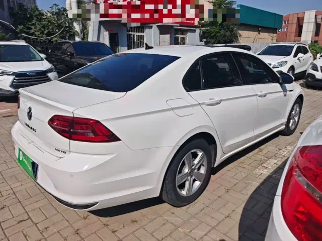 Volkswagen Lamando — Фото автомобиля 6