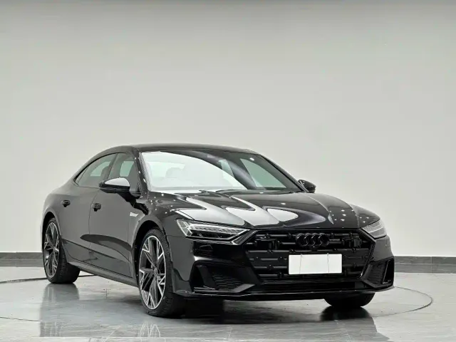 Audi A7L — Фото автомобиля 4
