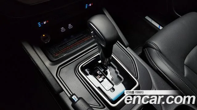 KG_Mobility_Ssangyong Rexton Новый Rexton Sport Дизель 2.2 2WD — Фото автомобиля 9