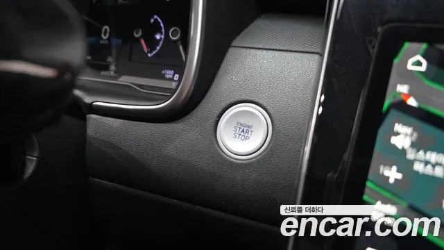 Hyundai Tucson Tucson (NX4) Дизель 2.0 2WD — Фото автомобиля 20