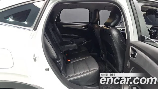 Renault-KoreaSamsung XM3 — Фото автомобиля 10