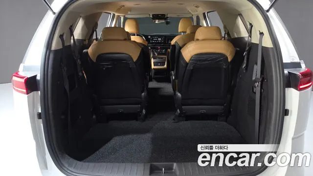 Kia Canival Carnival 4 поколение Дизель 9 мест Prestige — Фото автомобиля 20