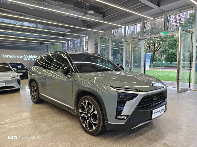 Nio ES8 — Фото автомобиля 7