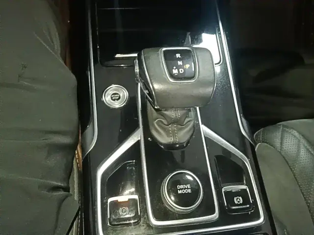 Hongqi Hongqi HS5 2022 Facelift 2.0T Smart Flag Enjoyment AWD Edition — Фото автомобиля 13