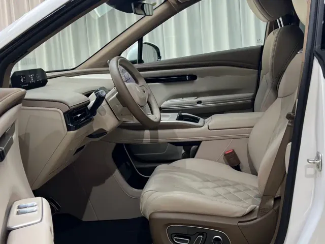 GAC Hyptec HT — Фото автомобиля 7