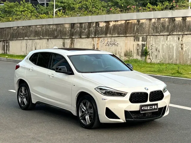 BMW X2 — Фото автомобиля 2