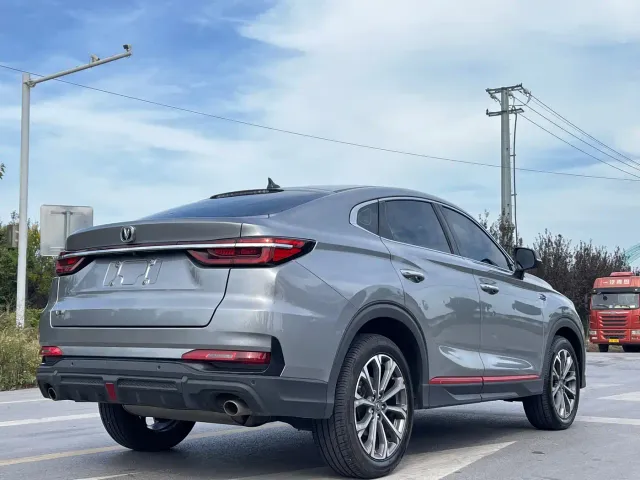 Changan CS85 COUPE — Фото автомобиля 7