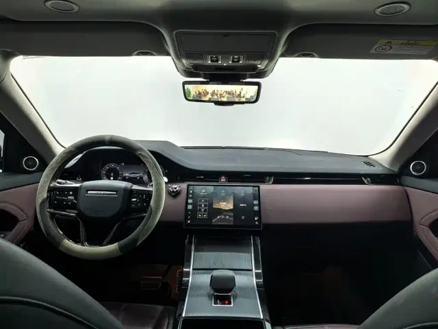 Land Rover Range Rover Evoque — Фото автомобиля 14