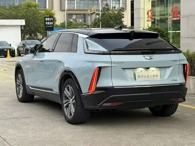 Cadillac Lyriq — Фото автомобиля 9