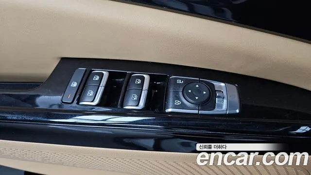 Kia Carnival Generation 4 — Фото автомобиля 28