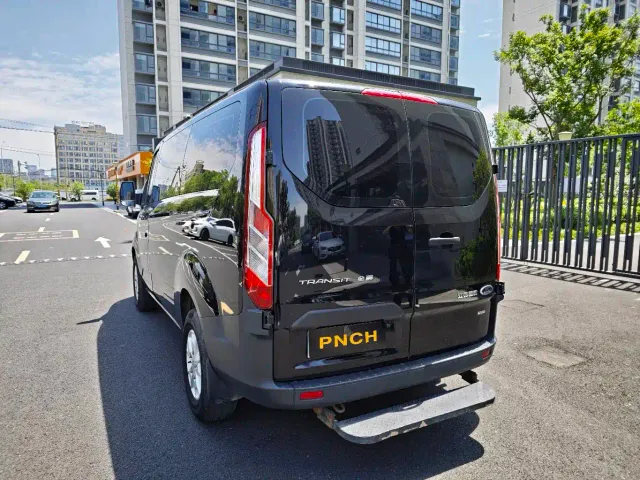 Ford Transit — Фото автомобиля 17