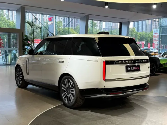 Land Rover Range Rover — Фото автомобиля 4