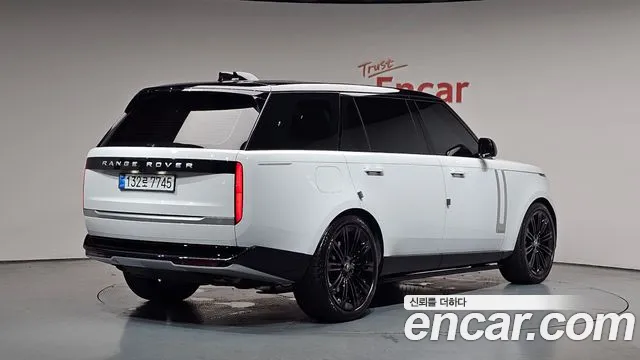 Land Rover Range Rover Generation 5 — Фото автомобиля 2