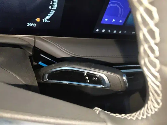 Maxus Dajia 7 — Фото автомобиля 13