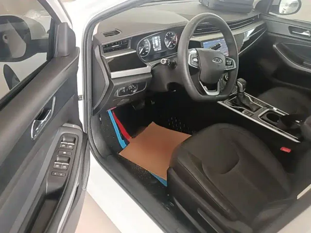 Chery Arrizo 5 2021 PRO 1.5L CVT Youth Edition — Фото автомобиля 15