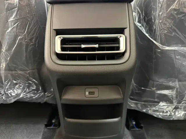 Changan Eado — Фото автомобиля 16
