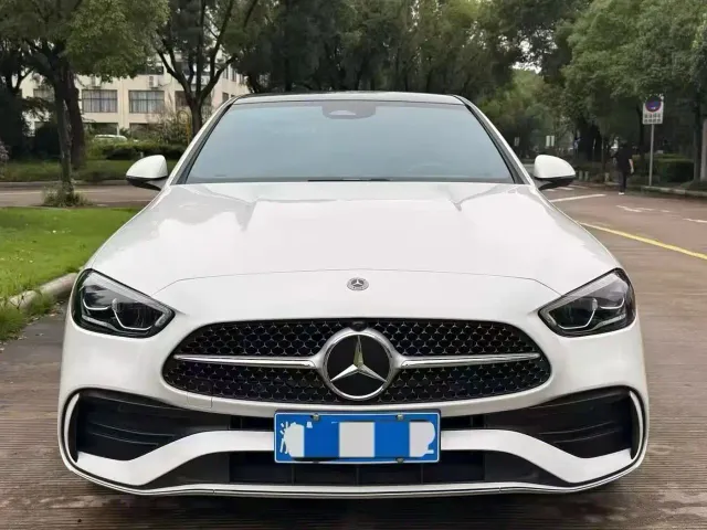 Mercedes-Benz C-Class — Фото автомобиля 2