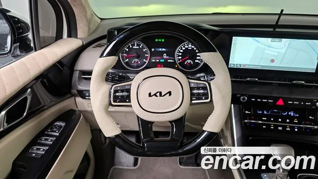 Kia Canival Carnival 4 поколение Бензин 9 мест Prestige — Фото автомобиля 12