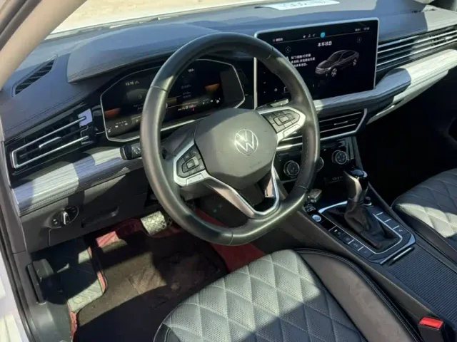 Volkswagen Sagitar — Фото автомобиля 16