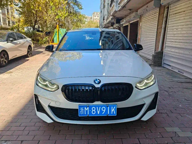 BMW 1 Series — Фото автомобиля 2