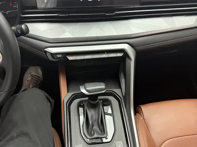 Geely Vision X6 — Фото автомобиля 9
