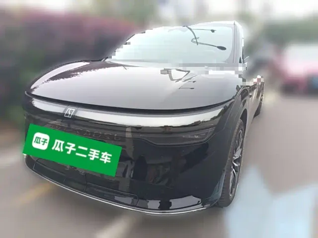 Фотография автомобиля — Zeekr 7X