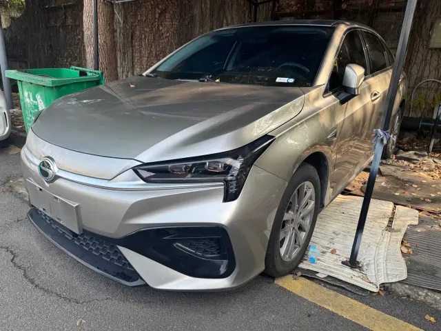 Фотография автомобиля — GAC Aion S