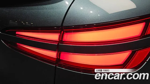 Genesis GV60 — Фото автомобиля 8
