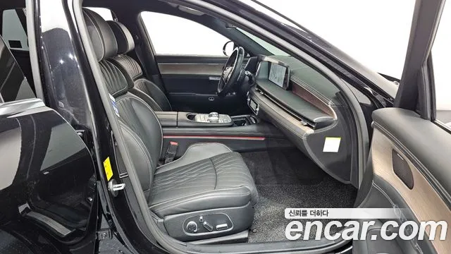 Genesis G90 Бензин 3.5 Turbo e-S/C AWD — Фото автомобиля 11