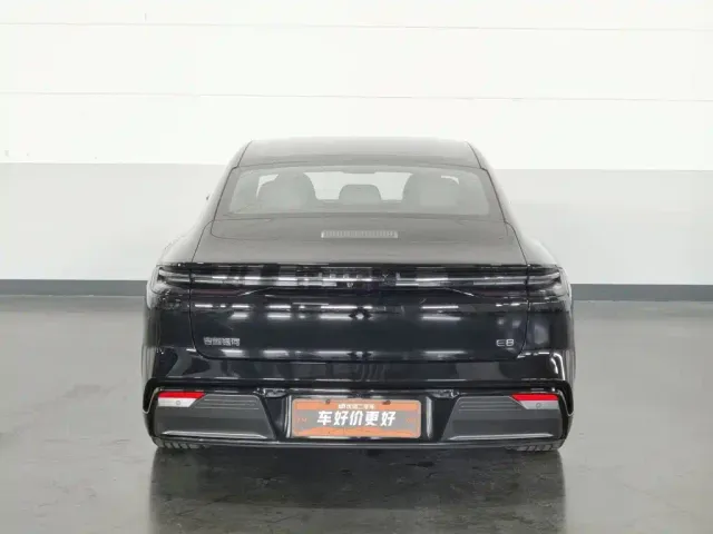 Geely Galaxy E8 — Фото автомобиля 4
