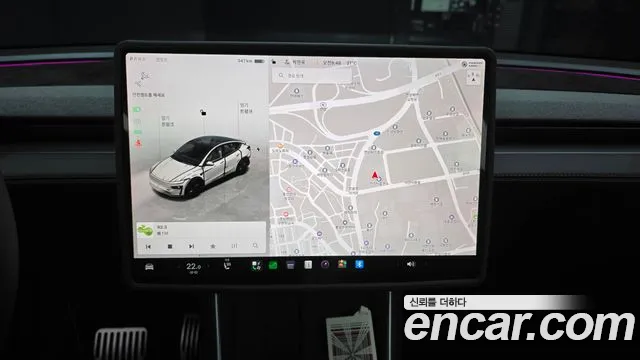 Tesla Model Y — Фото автомобиля 14