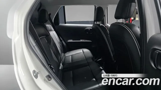 Hyundai Casper Casper Modern — Фото автомобиля 11