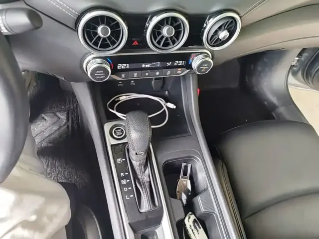 Nissan Sylphy — Фото автомобиля 5