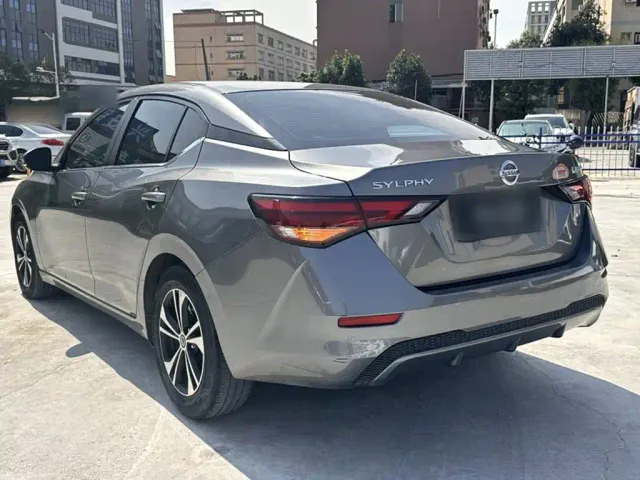 Nissan Sylphy — Фото автомобиля 10