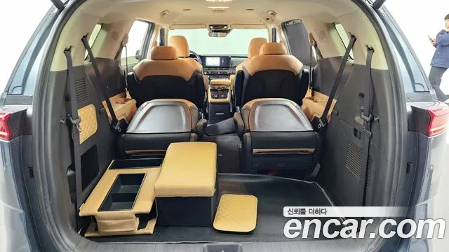 Kia Canival Carnival 4 поколение Бензин 9 мест Signature — Фото автомобиля 20