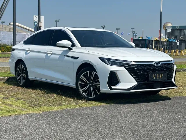 Chery Arrizo 8 — Фото автомобиля 3