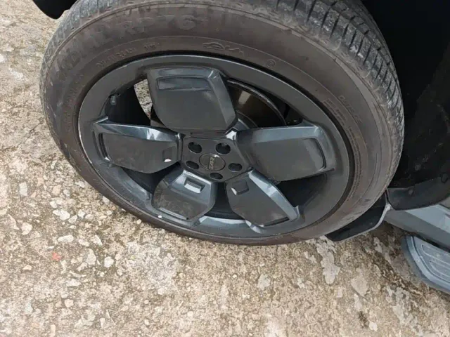 iCAR V23 — Фото автомобиля 22