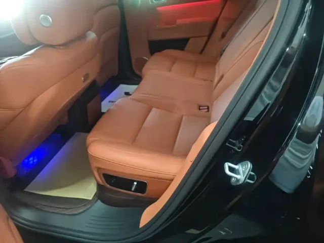 Li Auto Li Auto L7 2024 Pro — Фото автомобиля 16